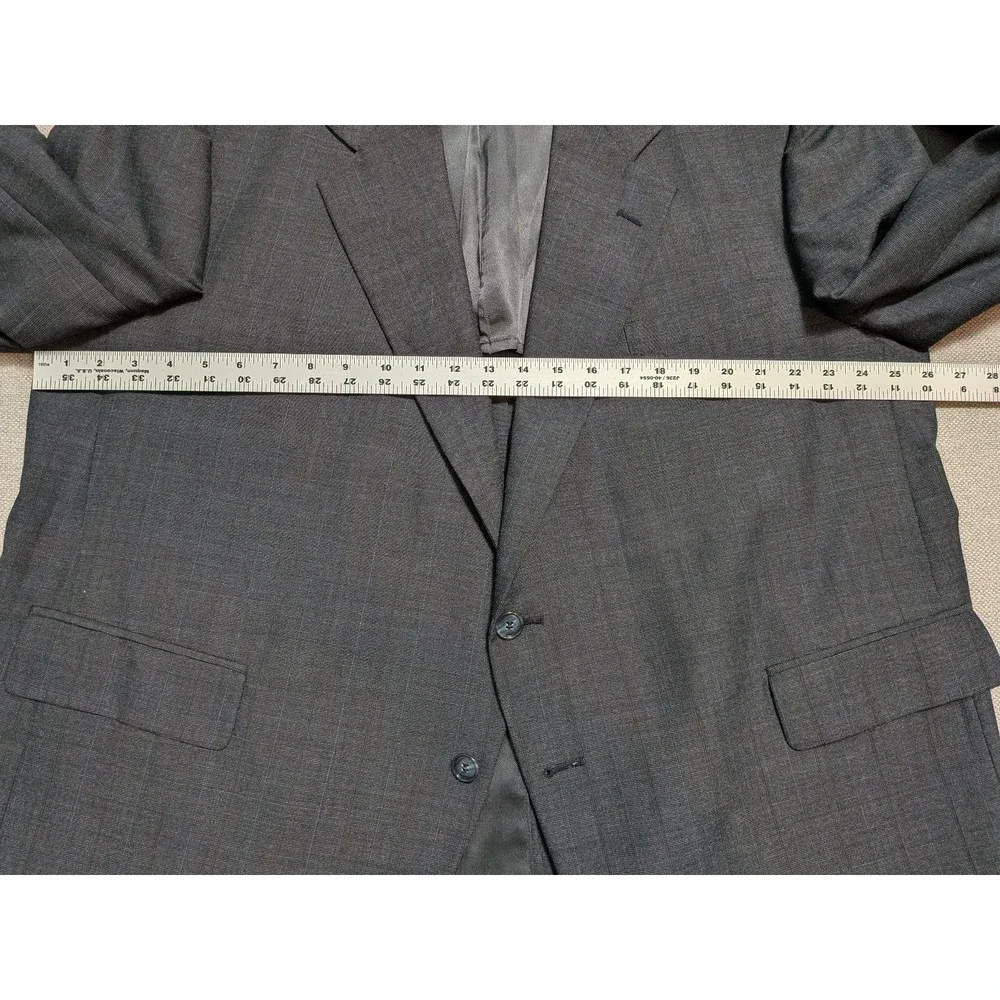 John Weitz Men's Gray 2 Piece Suit 46R Wool Check Union Made in USA Vintage